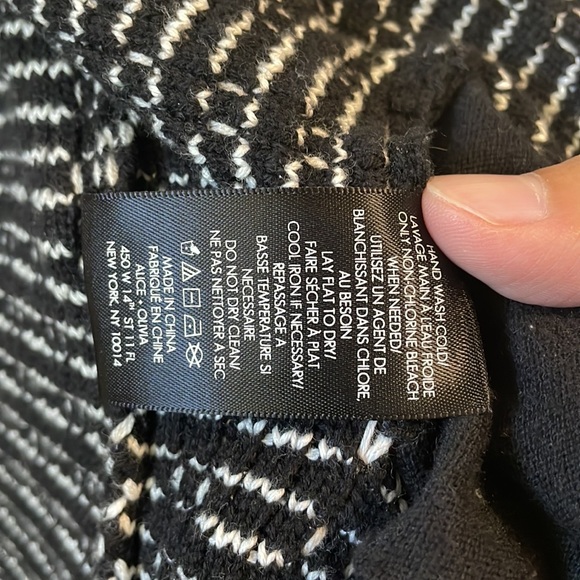 Alice+Olivia Knit Cardigan Jacket - Picture 5 of 7